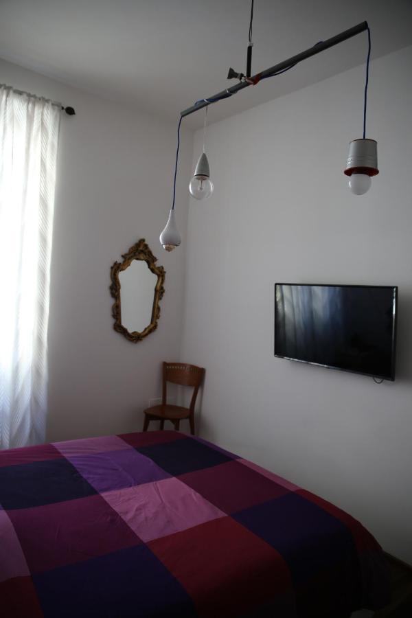 Alloggio Incantevole In Trastevere โรม ภายนอก รูปภาพ